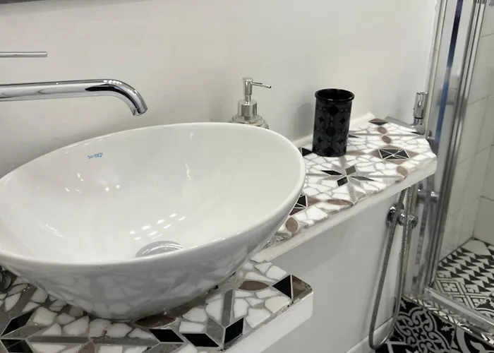 Luxury Anelli Center Of