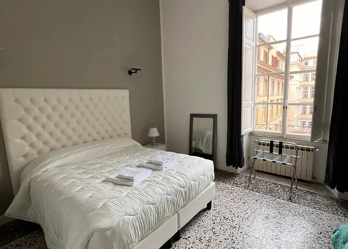 Luxury Anelli Center Of *